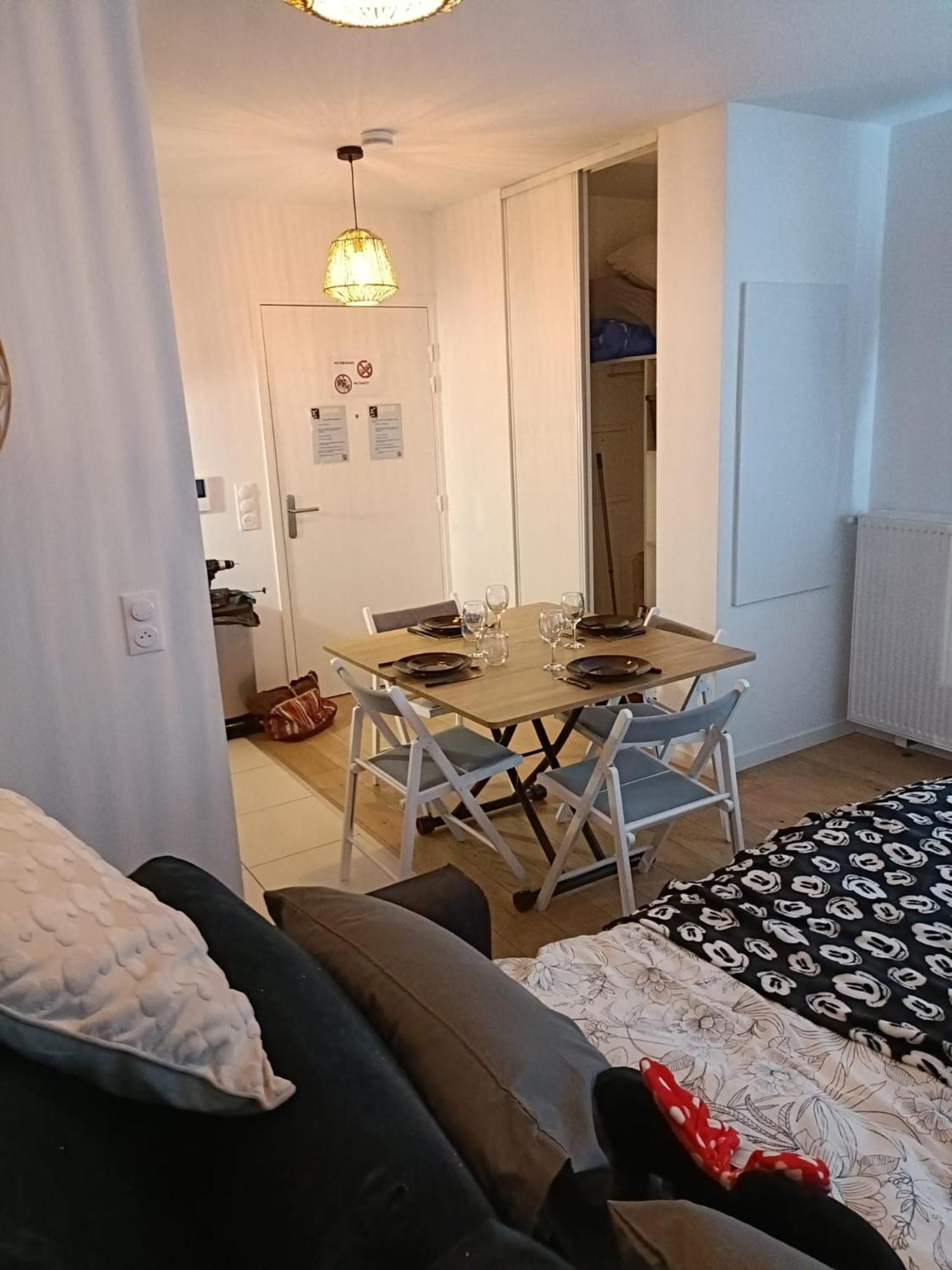 Disney - Paris 5 Min De Disney - Pk Prive Gratuit - 4 Personnes - Terrasse Jardin Chessy  Esterno foto