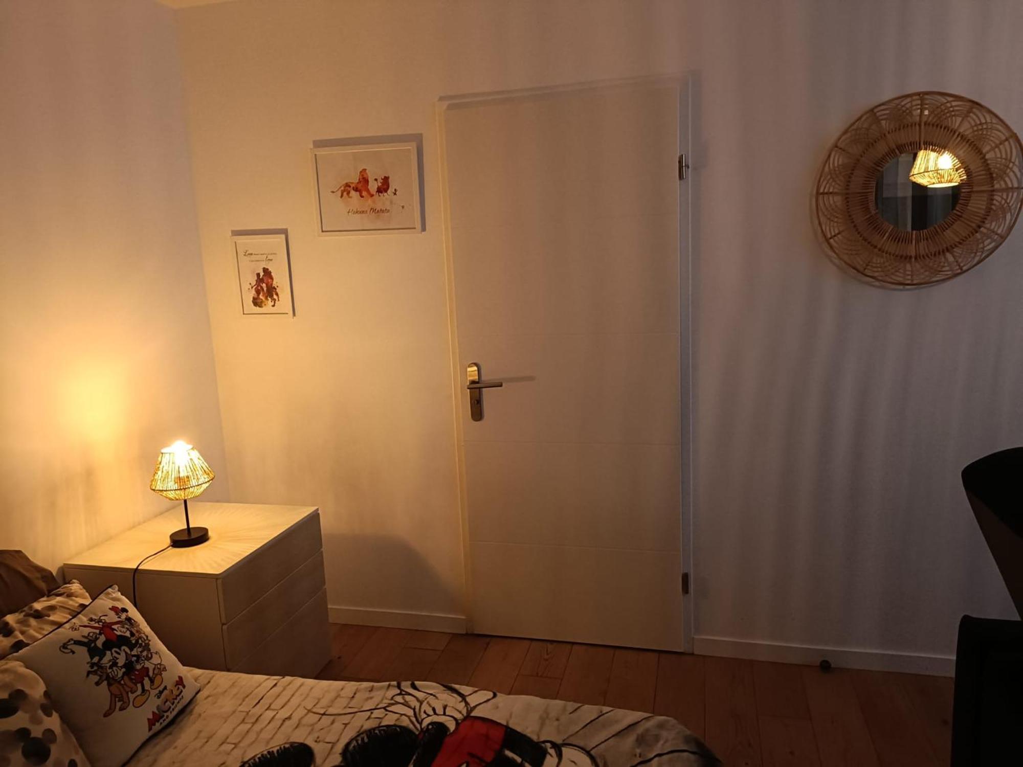 Disney - Paris 5 Min De Disney - Pk Prive Gratuit - 4 Personnes - Terrasse Jardin Chessy  Esterno foto